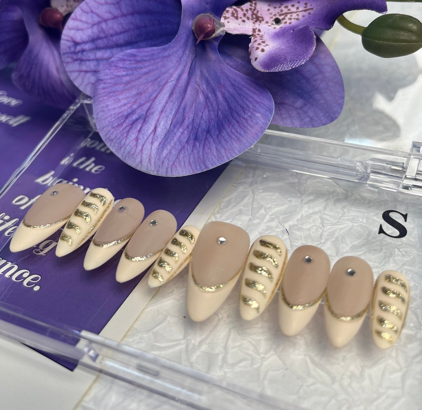 Golden Beach - Press On Nails