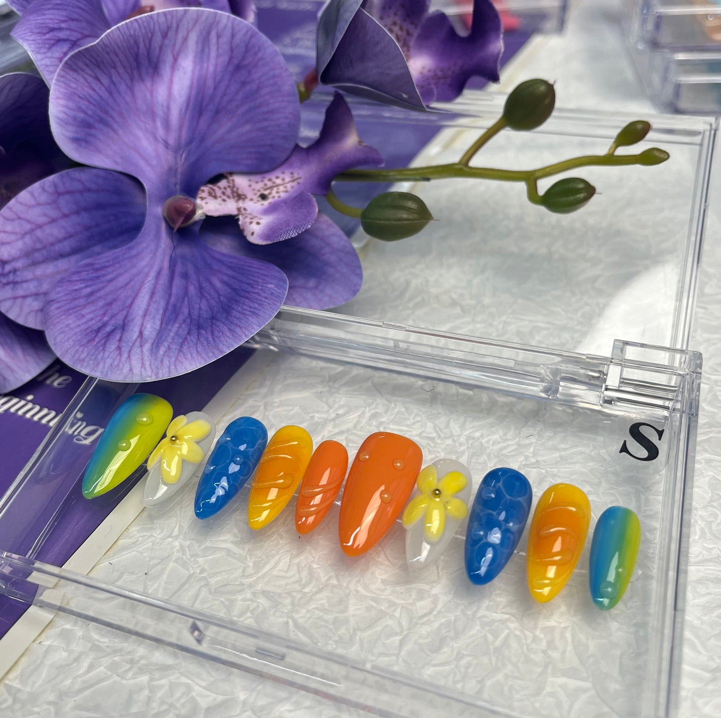 California Sunshine - Press On Nails